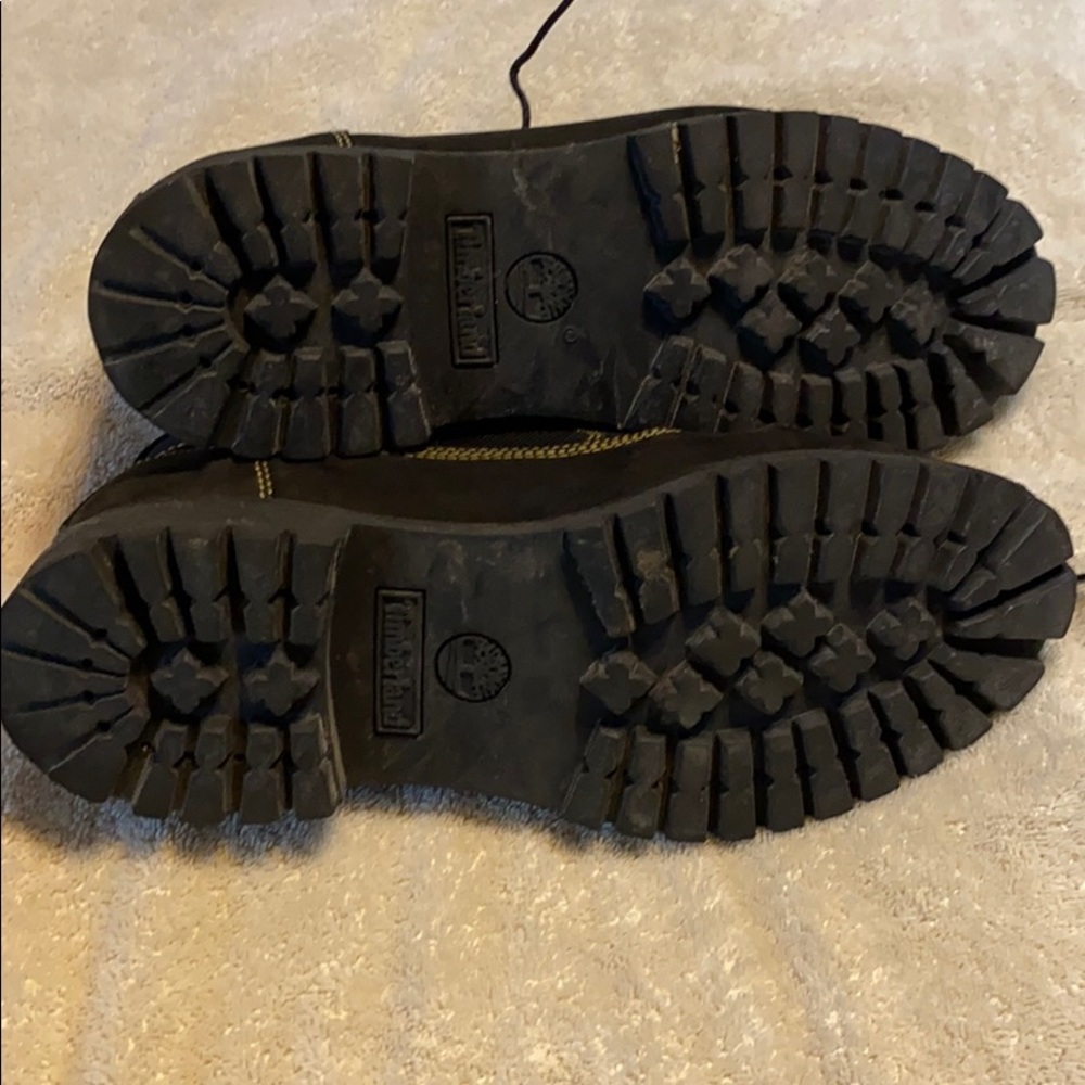 Men’s Timberlands - Picture 5 of 8